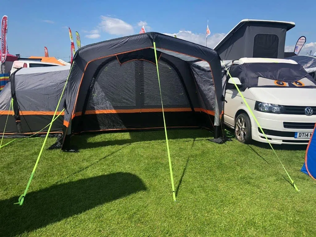 OLPRO Cali Breeze Aufblasbare Vorzelt-Verlängerung für Wohnmobile, Vorzelt